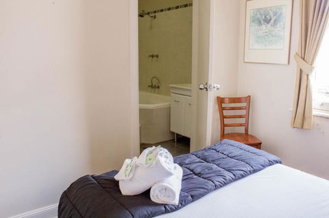 Gardners Inn Hotel - Lightning Ridge Tourism 31