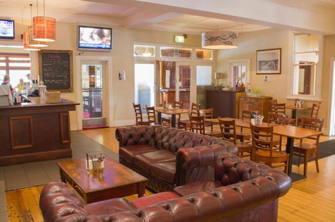 Gardners Inn Hotel - Lightning Ridge Tourism 8