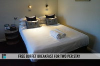 Book Bathurst Accommodation Vacations Lightning Ridge Tourism Lightning Ridge Tourism