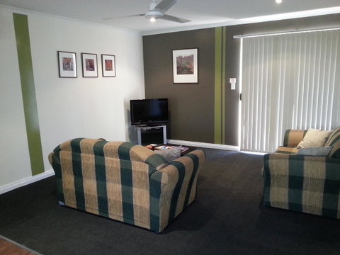 Alice On Todd Apartments - Lightning Ridge Tourism 17