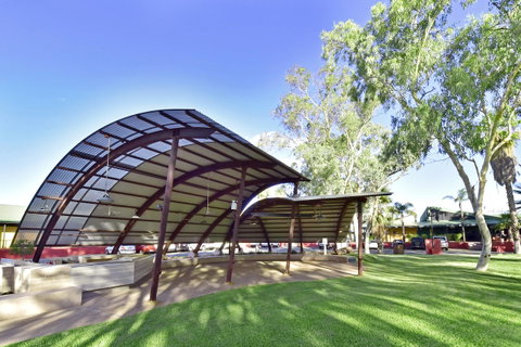 Mercure Alice Springs Resort - Lightning Ridge Tourism 16