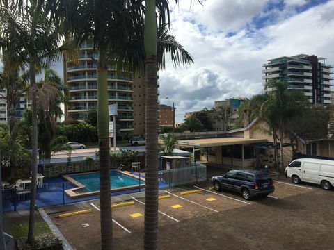 Golden Sands Motor Inn - Lightning Ridge Tourism 20