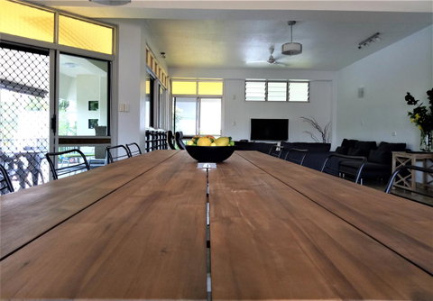Arafura Blue - Lightning Ridge Tourism 7