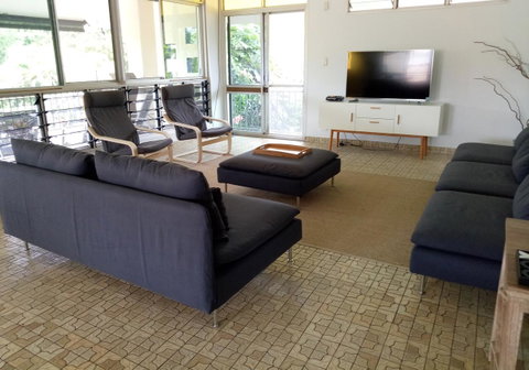 Arafura Blue - Lightning Ridge Tourism 4