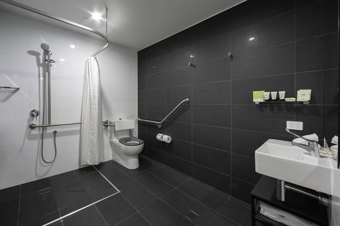 The Sebel Canberra Civic - Lightning Ridge Tourism 24