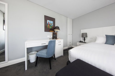 Canberra Rex Hotel - Lightning Ridge Tourism 25