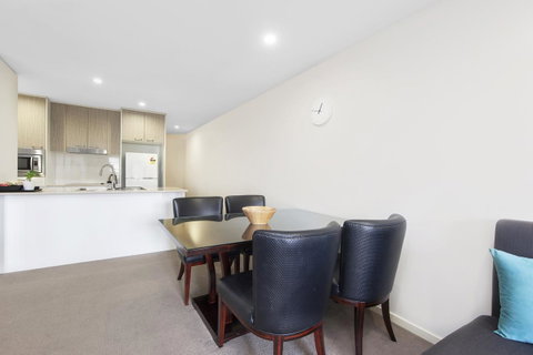 Canberra Rex Hotel - Lightning Ridge Tourism 23