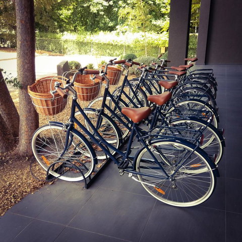 QT Canberra - Lightning Ridge Tourism 3