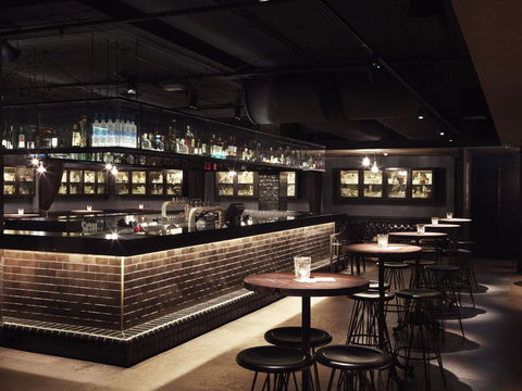 QT Canberra - Lightning Ridge Tourism 14