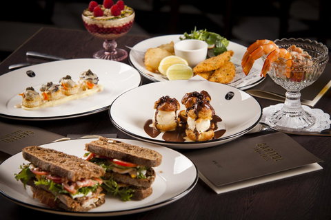 QT Canberra - Lightning Ridge Tourism 31