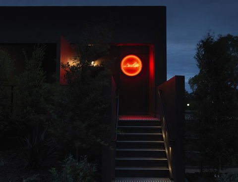 QT Canberra - Lightning Ridge Tourism 17