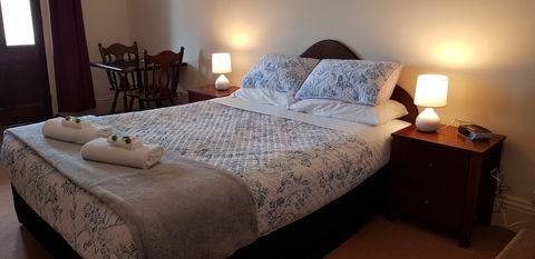 Bompas Boutique Hotel - Lightning Ridge Tourism 0
