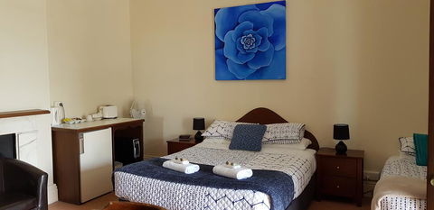 Bompas Boutique Hotel - Lightning Ridge Tourism 3