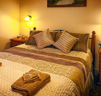 Bonnie Brae Lodge - Lightning Ridge Tourism