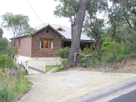 Boobook Hollow - Lightning Ridge Tourism 1
