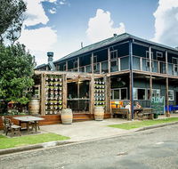Boogie Woogie Beach House - Lightning Ridge Tourism