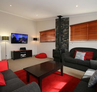 Boronia 5/30 Nettin Circuit - Lightning Ridge Tourism