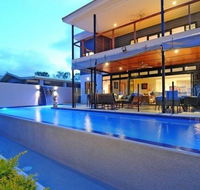 Bramston Beach - Luxury Holiday House - Lightning Ridge Tourism