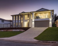 Book Bundamba Accommodation Vacations Lightning Ridge Tourism Lightning Ridge Tourism