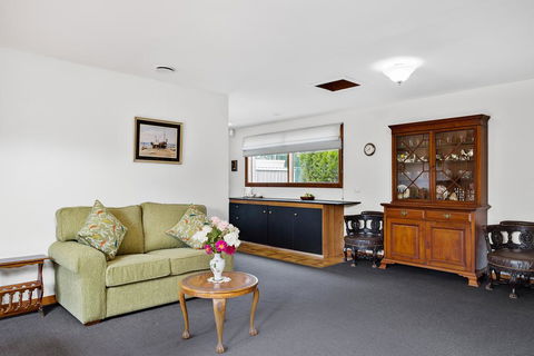 Brightwater Bed And Breakfast - Lightning Ridge Tourism 2