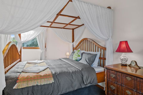 Brightwater Bed And Breakfast - Lightning Ridge Tourism 1
