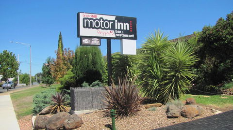 Bristol Hill Motor Inn & Peppa's Licensed Restaurant - Lightning Ridge Tourism 0
