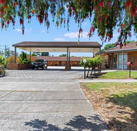 Broadford Sugarloaf Motel - Lightning Ridge Tourism
