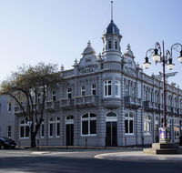 Bull and Mouth Hotel - Lightning Ridge Tourism