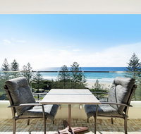 Burleigh Heads Private 2 Bed Ocean View - Lightning Ridge Tourism