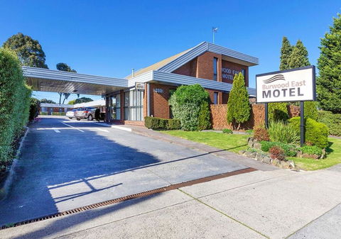 Burwood East Motel - Lightning Ridge Tourism 0