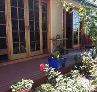 By The Bay - Lightning Ridge Tourism