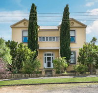 Campbell House - Lightning Ridge Tourism