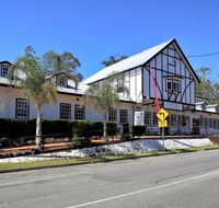 Canungra Hotel - Lightning Ridge Tourism