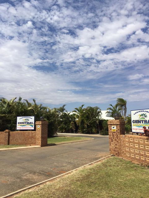 Carnarvon Central Apartments - Lightning Ridge Tourism 3
