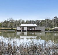 Casa sul lago - quite simply a very special place - Lightning Ridge Tourism