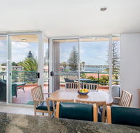 Castillo Del Mar 10 - Lake View Roof Terrace with Spa - Lightning Ridge Tourism