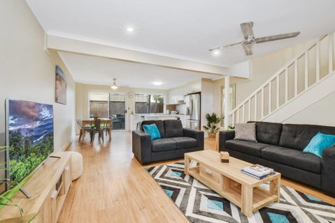 Central Mooloolaba 3 Bedroom Unit - Lightning Ridge Tourism 0
