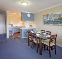 Central Park 7 - the convenience of location  the warmth of comfortable living - Lightning Ridge Tourism
