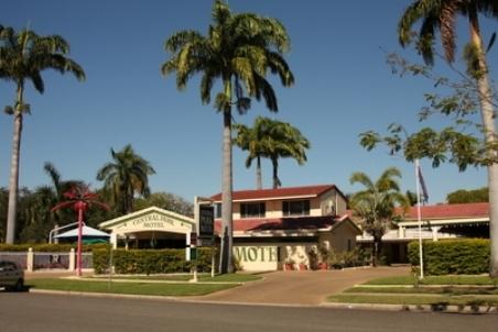 Central Park Motel - Lightning Ridge Tourism 0