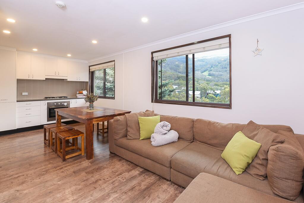 Thredbo NSW Lightning Ridge Tourism