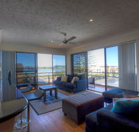 Champagne court 10 - Lightning Ridge Tourism