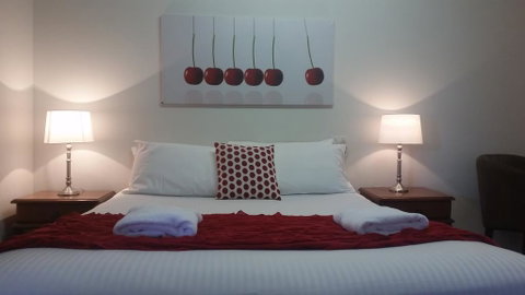 Chaparral Motel - Lightning Ridge Tourism 0