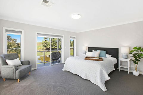 Chateau Caliza - Lightning Ridge Tourism 3