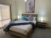 Book Kennington Accommodation Vacations Lightning Ridge Tourism Lightning Ridge Tourism