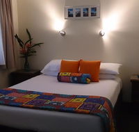 Chiltern Lodge Country Retreat - Lightning Ridge Tourism