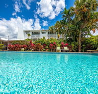 City Terraces Cairns - Lightning Ridge Tourism