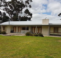 Classic Retreat - Lightning Ridge Tourism
