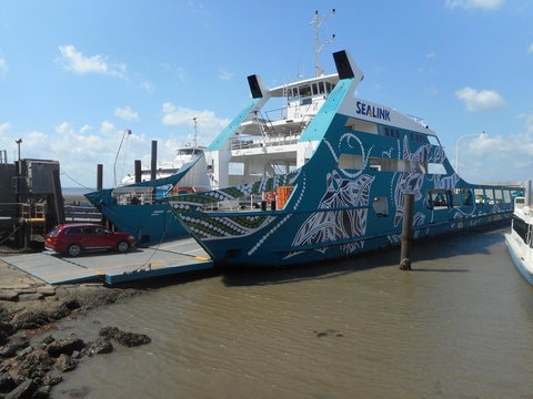 Cleveland Holiday Home - Lightning Ridge Tourism 2