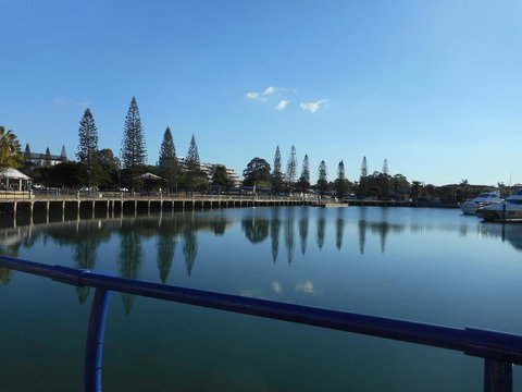 Cleveland Holiday Home - Lightning Ridge Tourism 0