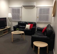 Colonial Lodge Motor Inn - Lightning Ridge Tourism